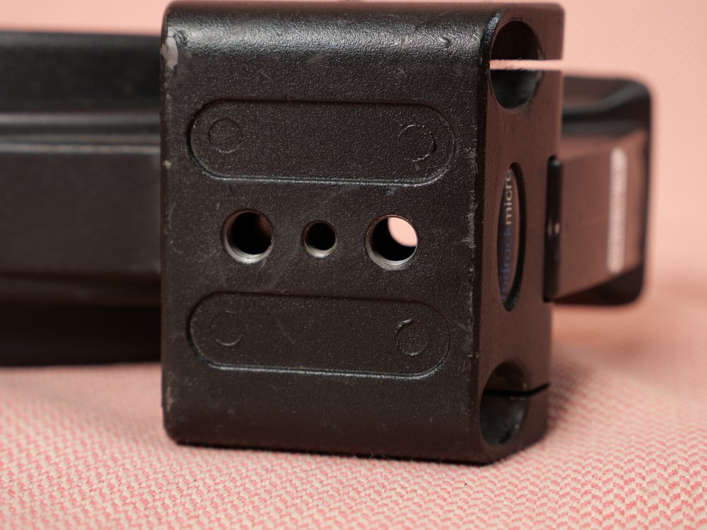 Redrock Micro Shoulder Mount Pad NO Rods