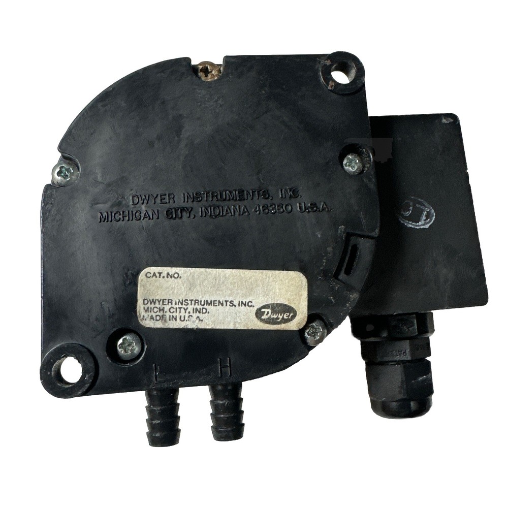 New Dwyer Model 604D-3 Series 600 Minihelic Diff Pressure Indicating Transmitter