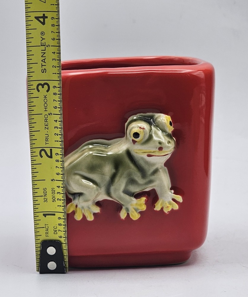Raised Frog Square Planter Pot ~ 3" Glossy Red