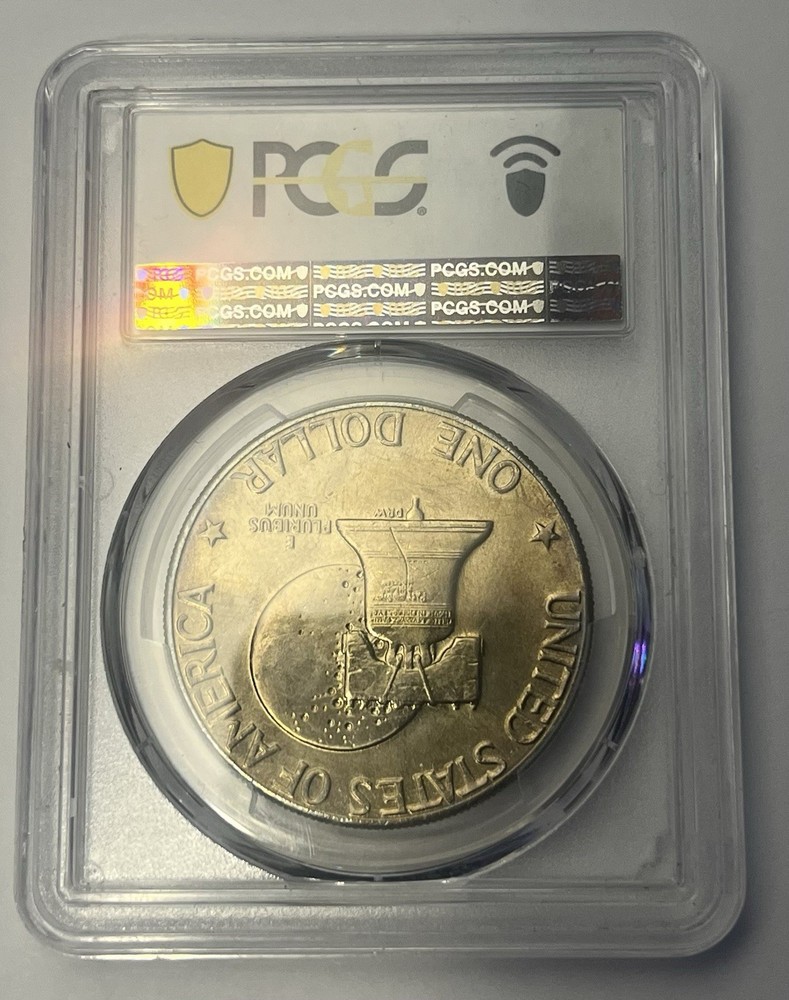 1976 Eisenhower Dollar PCGS MS65 Type 2 - RAINBOW TARGET TONING🌈