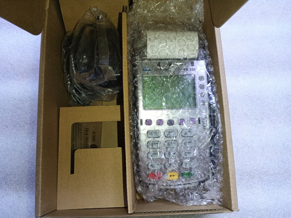 Verifone VX520 CTLS  Credit Card Machine Terminal Reader