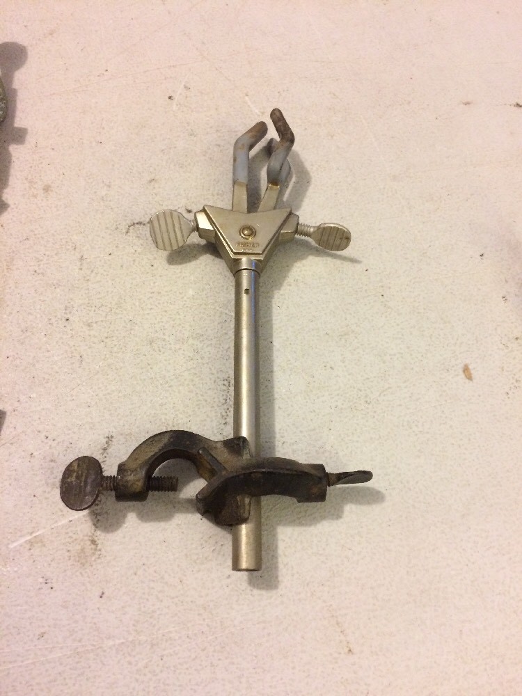 5 ASSORTED SCIENTIFIC LABORATORY CLAMPS STEAMPUNK