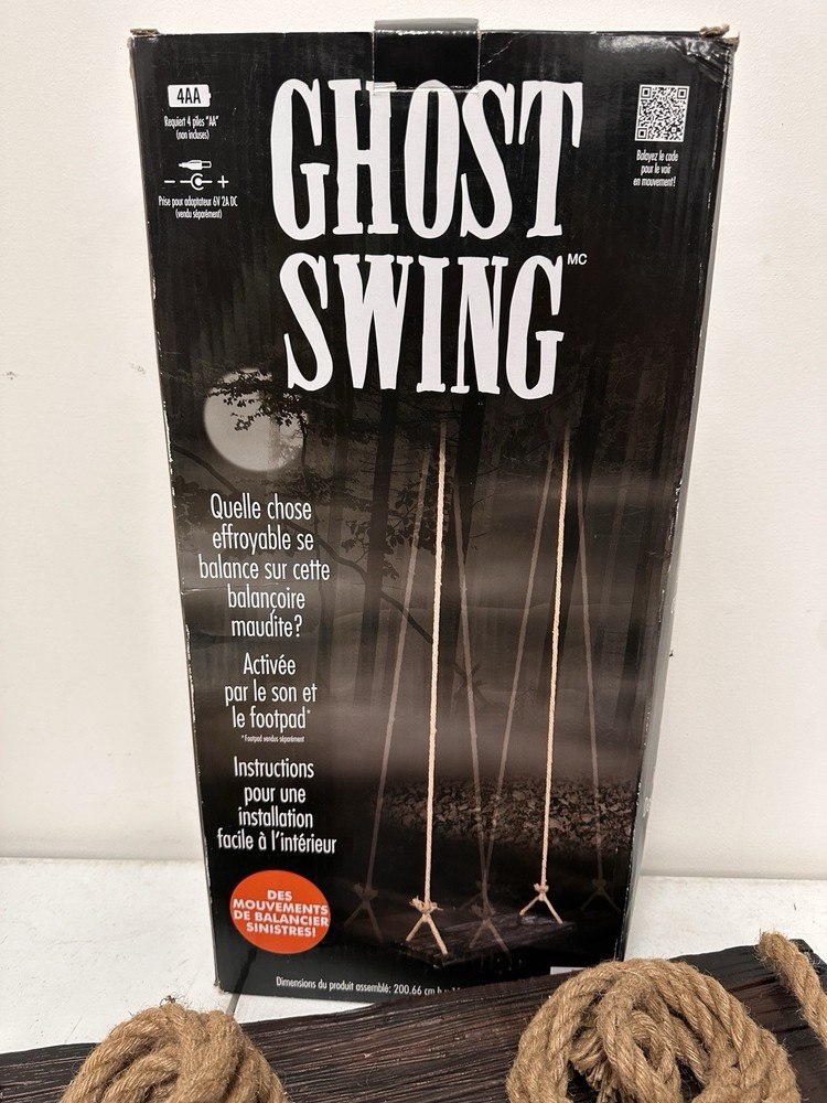 GHOST SWING HALLOWEEN