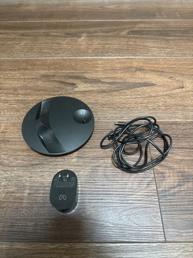 Official Meta Quest Pro Charging Dock + AC Adapter + USB-C Cable TESTED