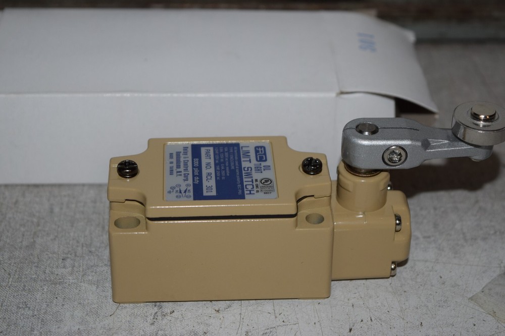 Relay & Control RCL-301 Oil Tight Limit Switch