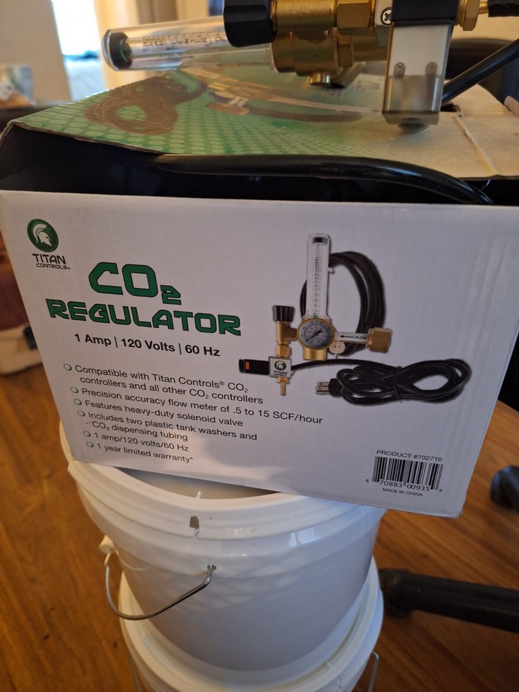 CO2 Regulator Hydroponics Emitter System with Solenoid Valve Flowmeter