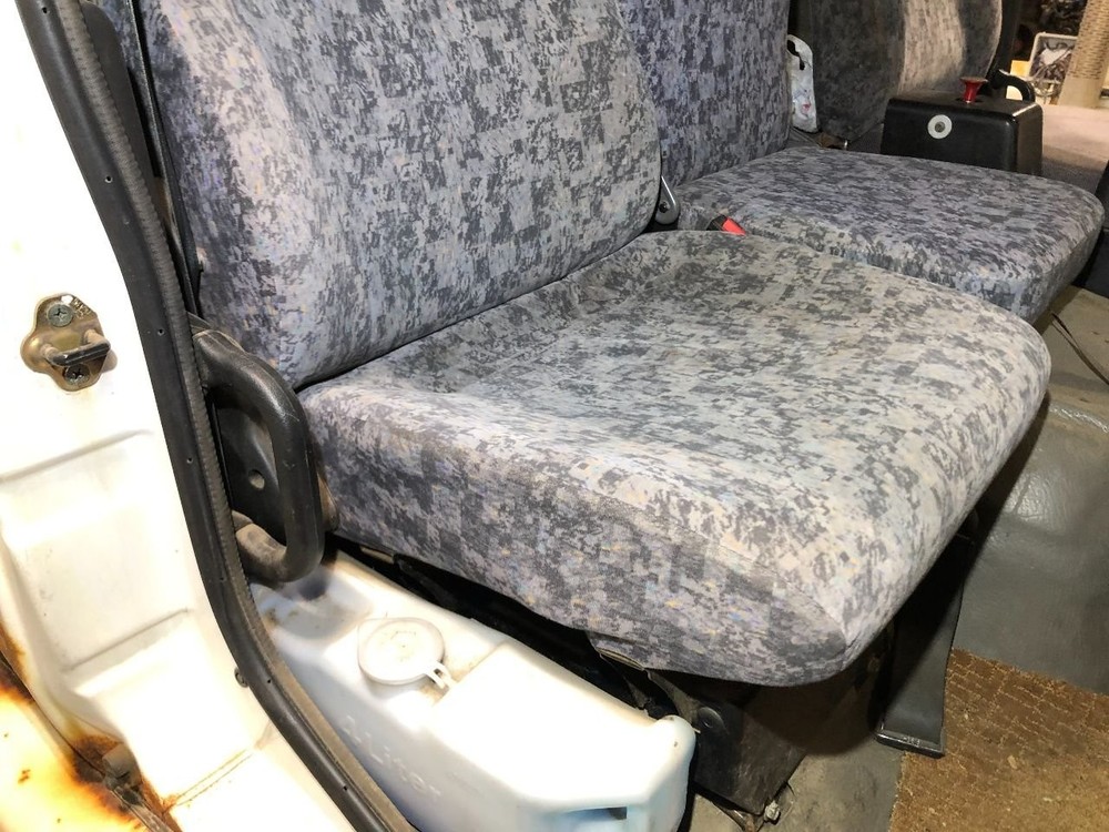 UD UD2000 Right/Passenger Seat - Used