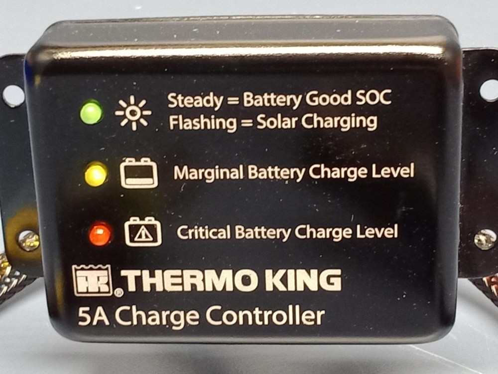 Go Power! Thermo King 5A Charge Controller 3E72902G04