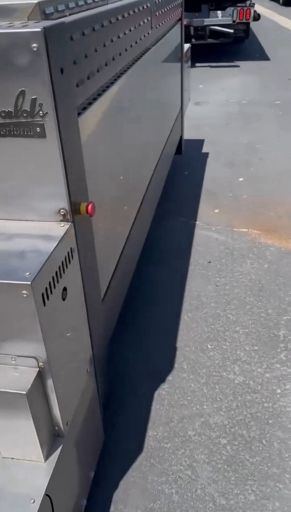 Electric Conveyor Pizza Oven