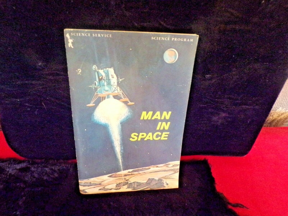 Vintage 1965 Science Service MAN IN SPACE paperback-Revised Edition-