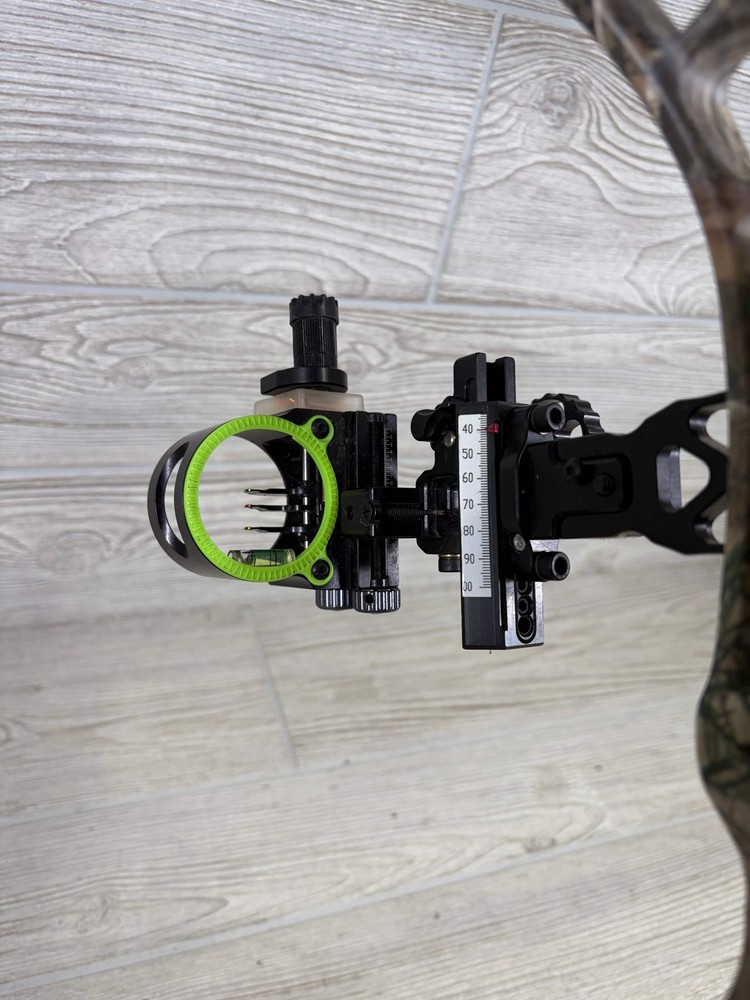 Bowtech Solution Realtree 50-60# Package Right Hand