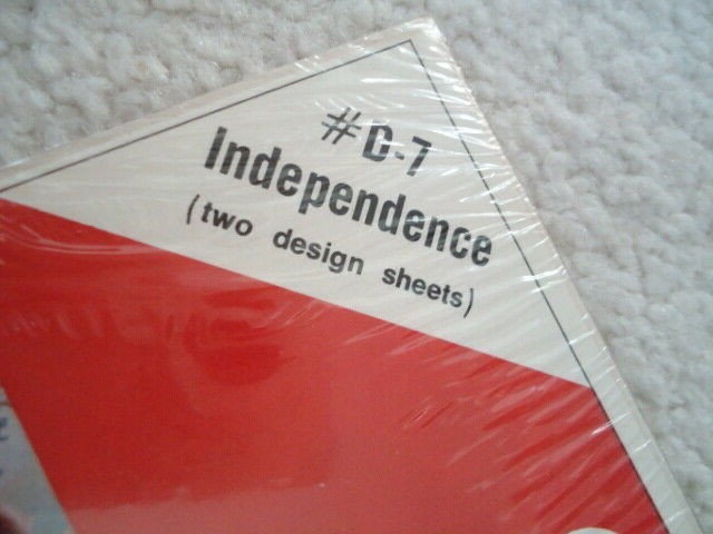 Decotiques Decorative Artwork That Rubs On Instantly Independence 2 Sheets Large