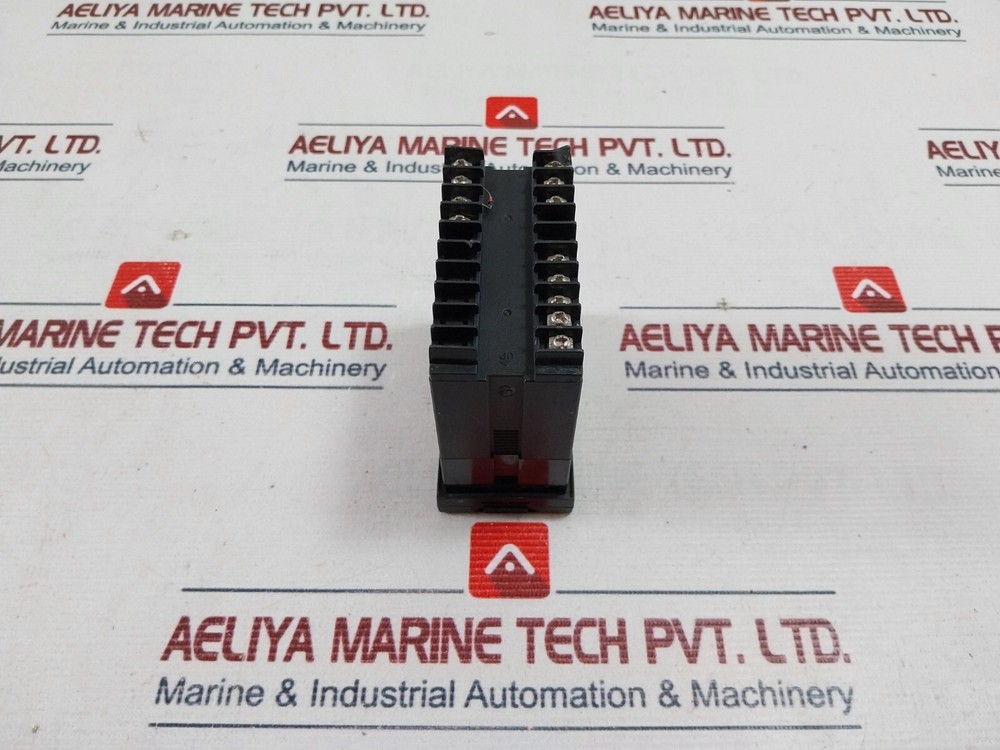 Taie FY800-301000 Temperature Controller AC 85~265V