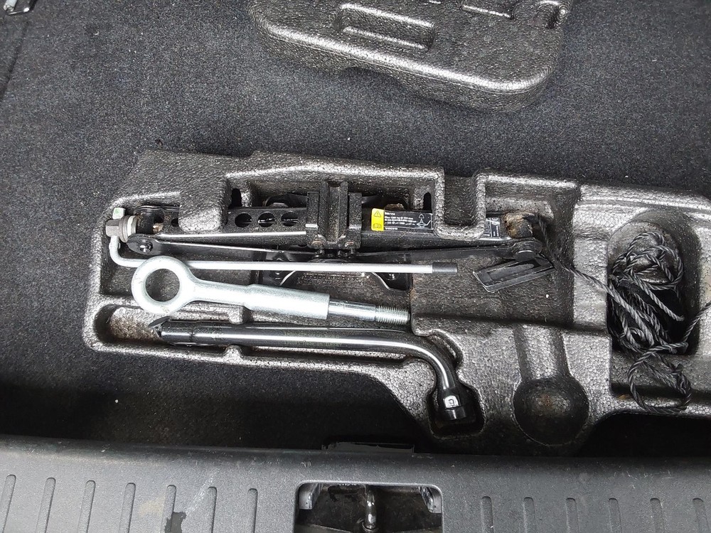 Used Floor Jack fits: 2014 Volvo S60  Grade A