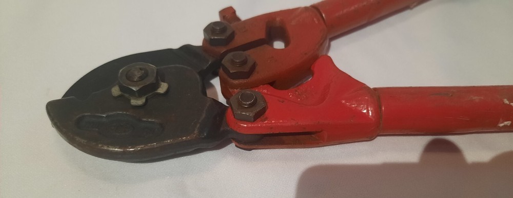 HK Porter Shear Type Cable Cutter 10.5" Handle