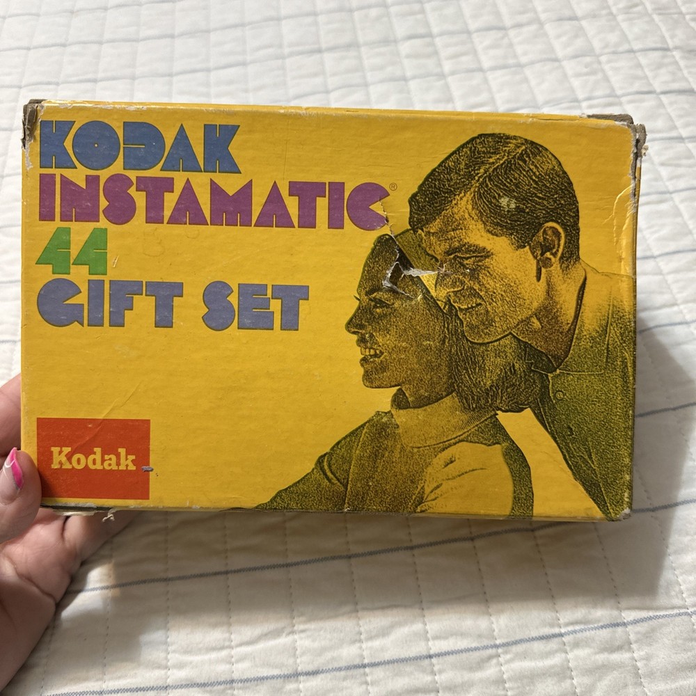 Kodak Instamatic 44 Gift Set Camera In Box 1969-1973 Untested