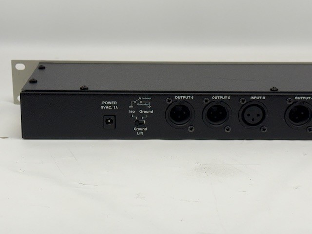 Brainstorm Electronics SR-26 Dual Time Code Distributor/Reshaper & Power Supply