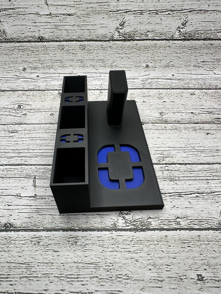 Shadow Systems CR920 Display stand With 3 Mag Holders