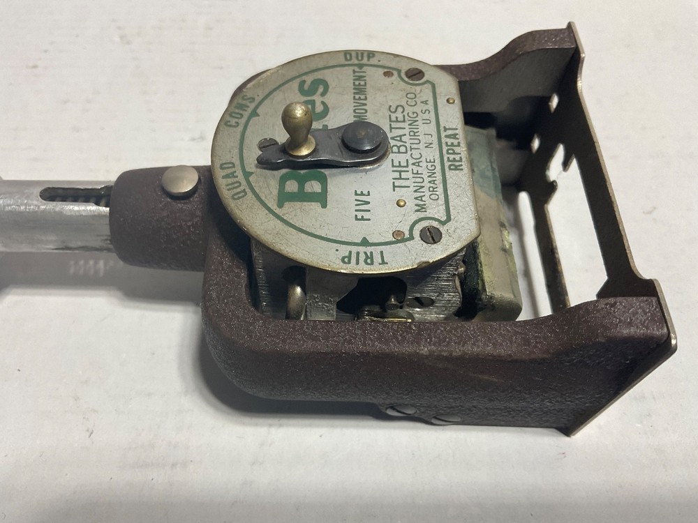 Vintage Bates Numbering Machine 6-Wheel / Style E / 5 Movement