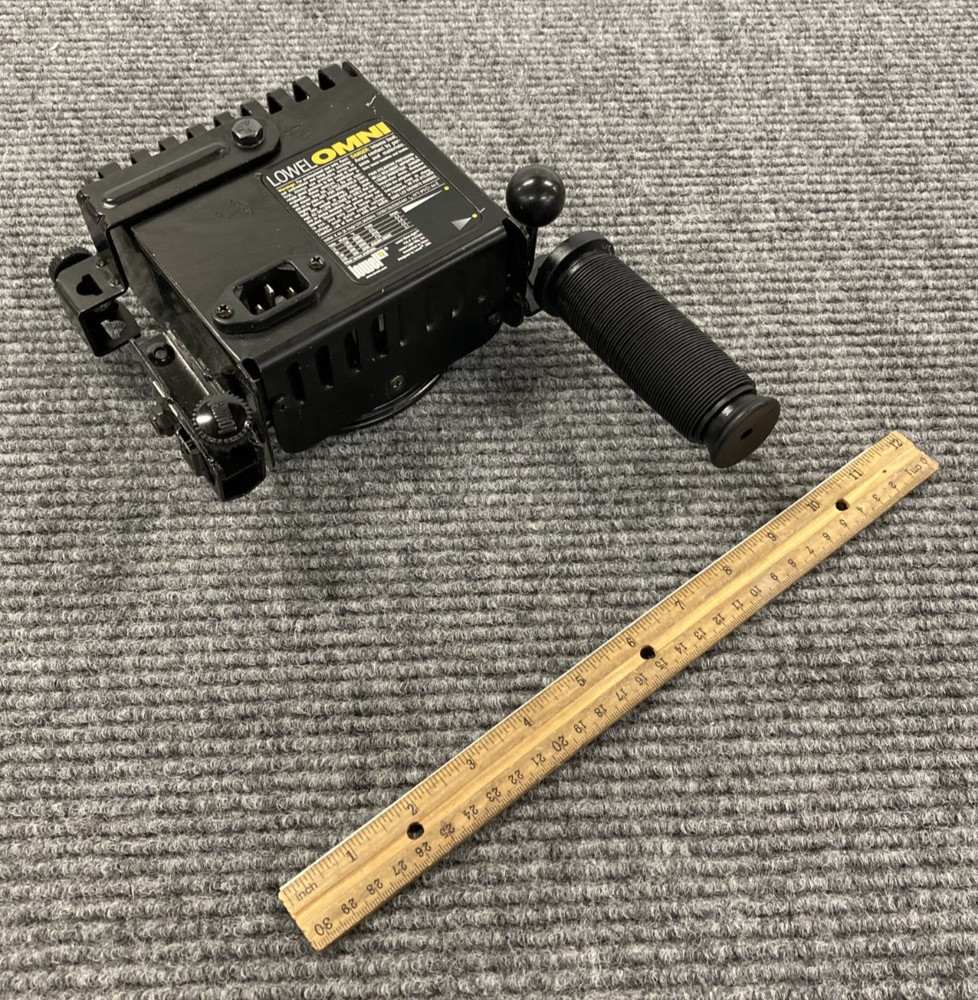 Lowel Omni Focusing Quartz Light (Unit Only)