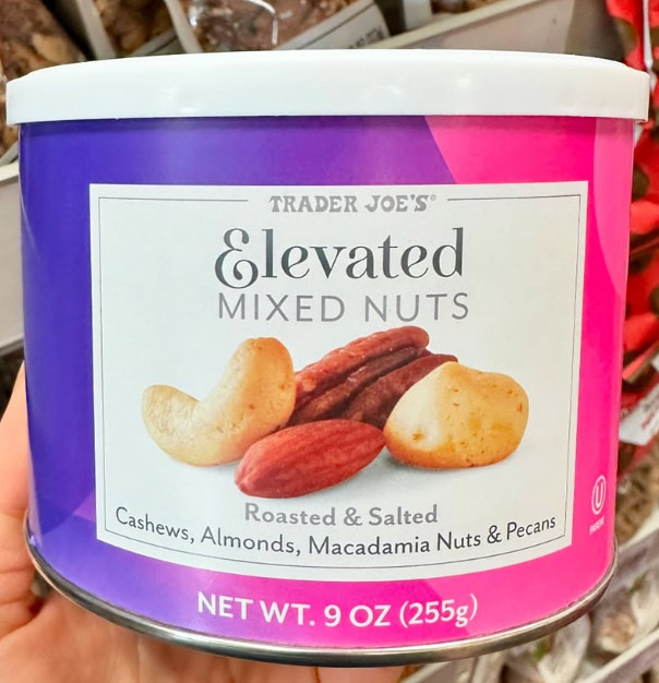 Trader Joe's ELEVATED MIXED NUTS Cashews Almonds Macadamia Nut Pecans Joes 🔥