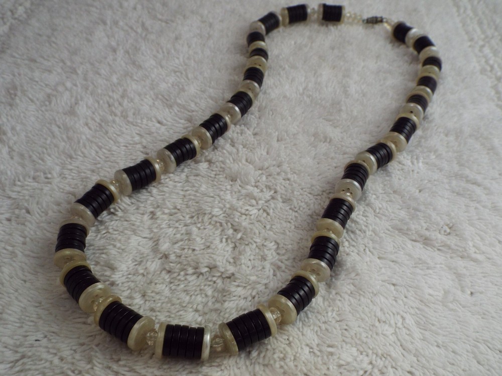 Brown Button Stacked Thread Spool Bead Necklace (F4)