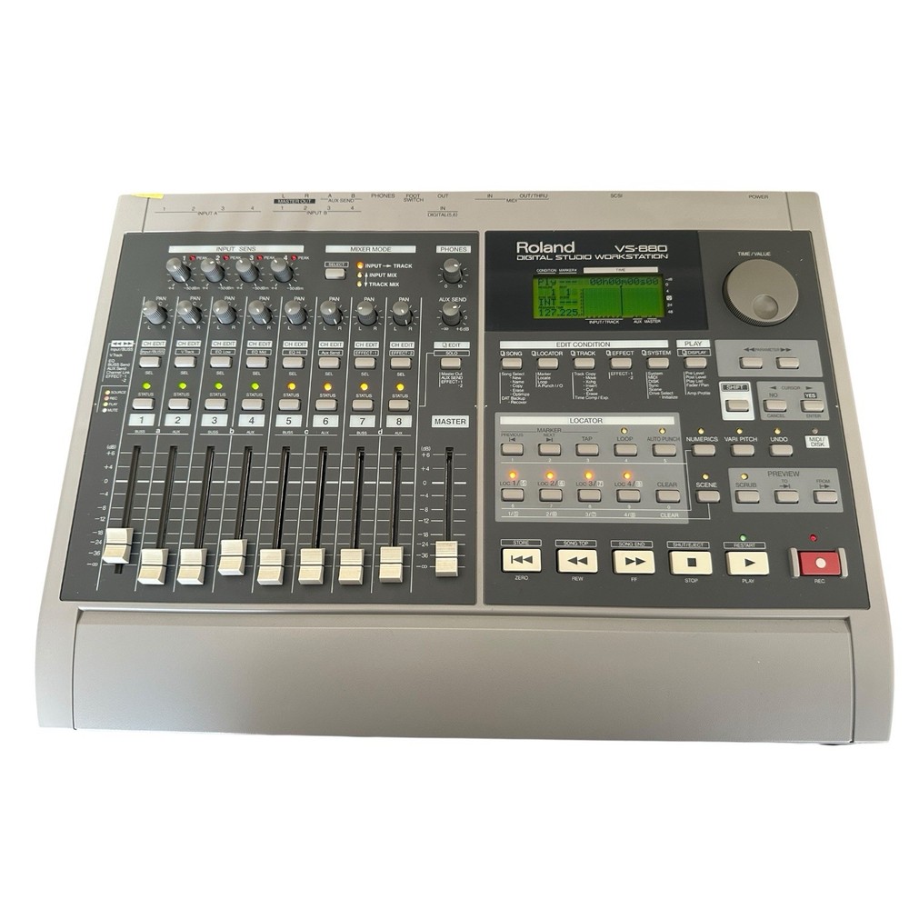 Roland V-Studio VS-880 Digital Studio Workstation w/ Box – Mint – Tested