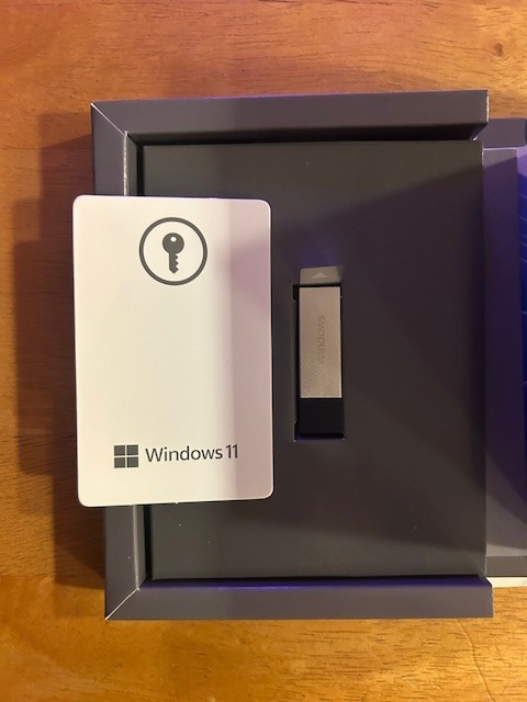 Windows 11 Pro Operating System + Office 21 Pro