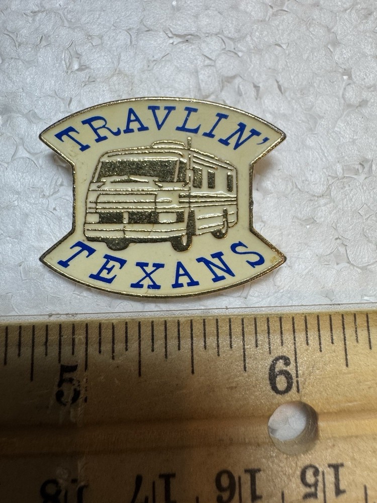 Travlin Texans RV Pin