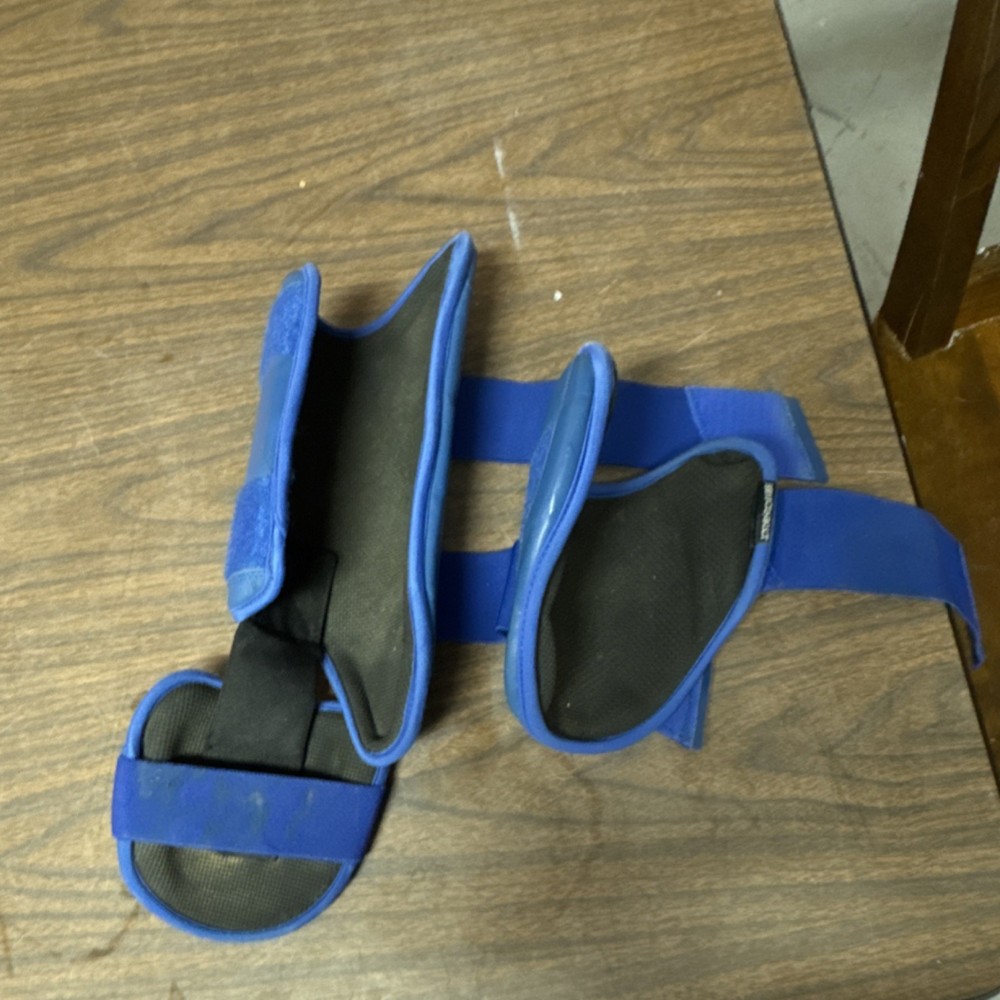 Bruce Bolt, elbow and shin guard set