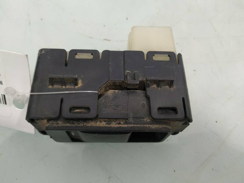 56040693AD rear window control panel rh 364255 for DODGE CALIBER SE 2006
