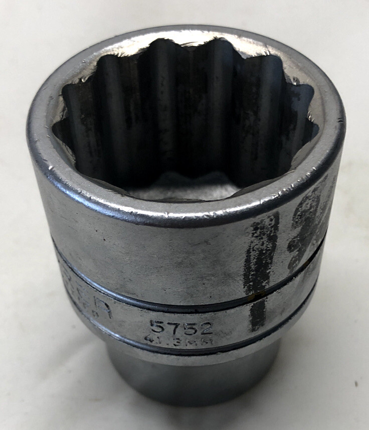 URREA 5752 SOCKET 1DR 12PT 1-5/8 FREE SHIPPING!!!