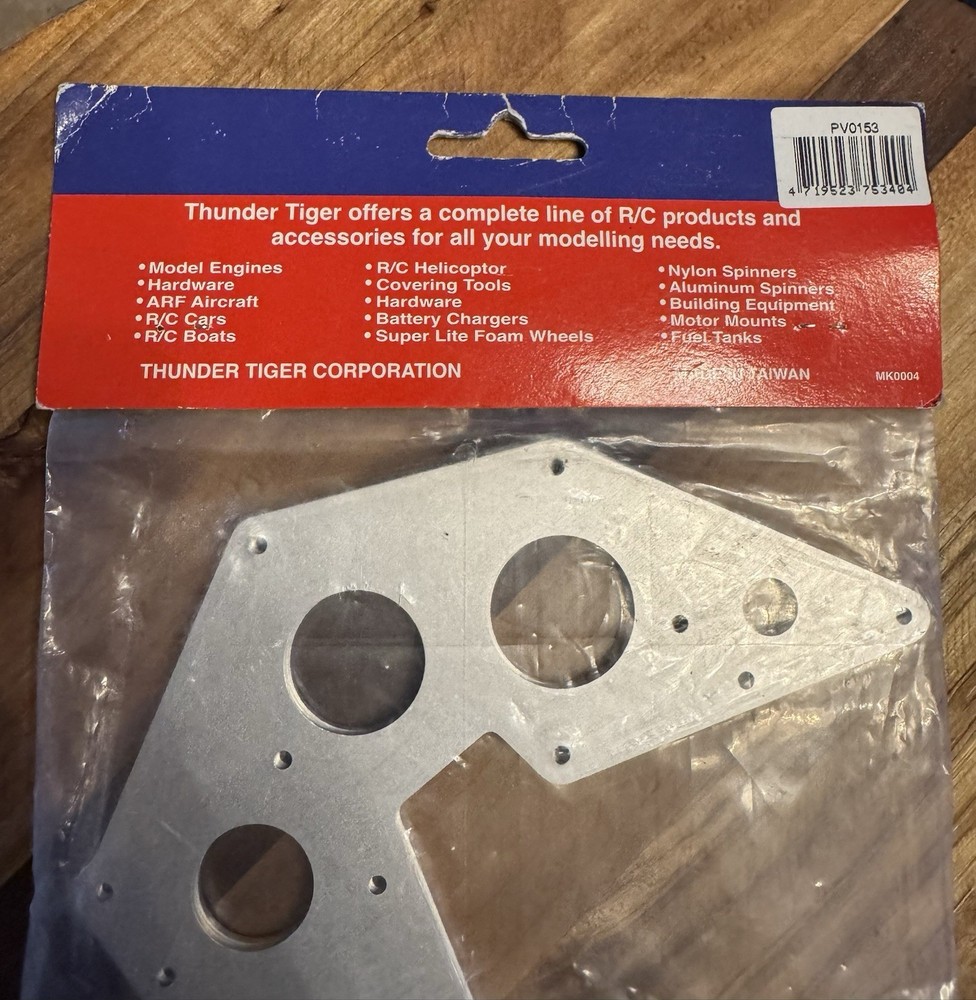 Thunder Tiger. PV0153 Lower Metal Frame Set 4870