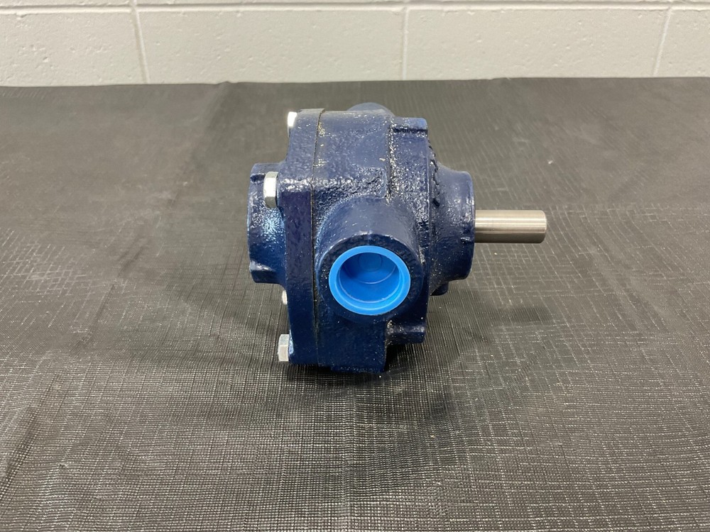 New Delavan 6900C Roller Pro 19.6 GPM Cast Iron 6-Roller Pump