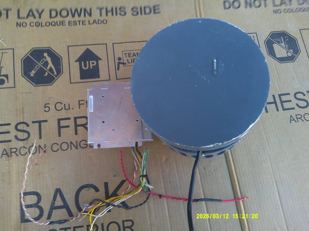 WHELEN HOWLER AND LOW FREQUENCY SPEAKER INCLUDED!!!