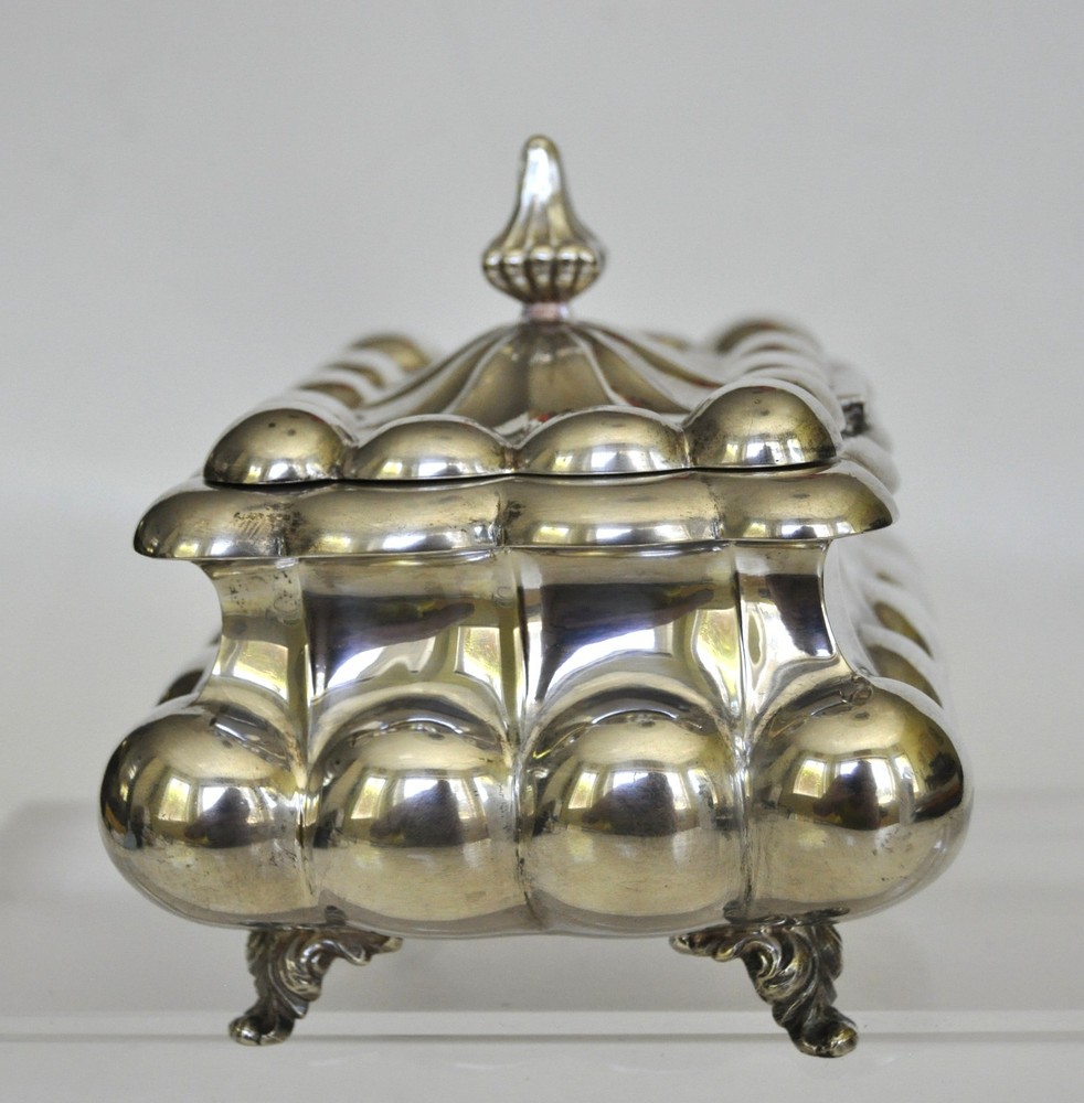 Vtg. 835 sterling silver bombe-shaped lidded box