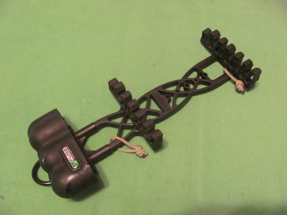 Fuse Archery 6 Arrows Quiver