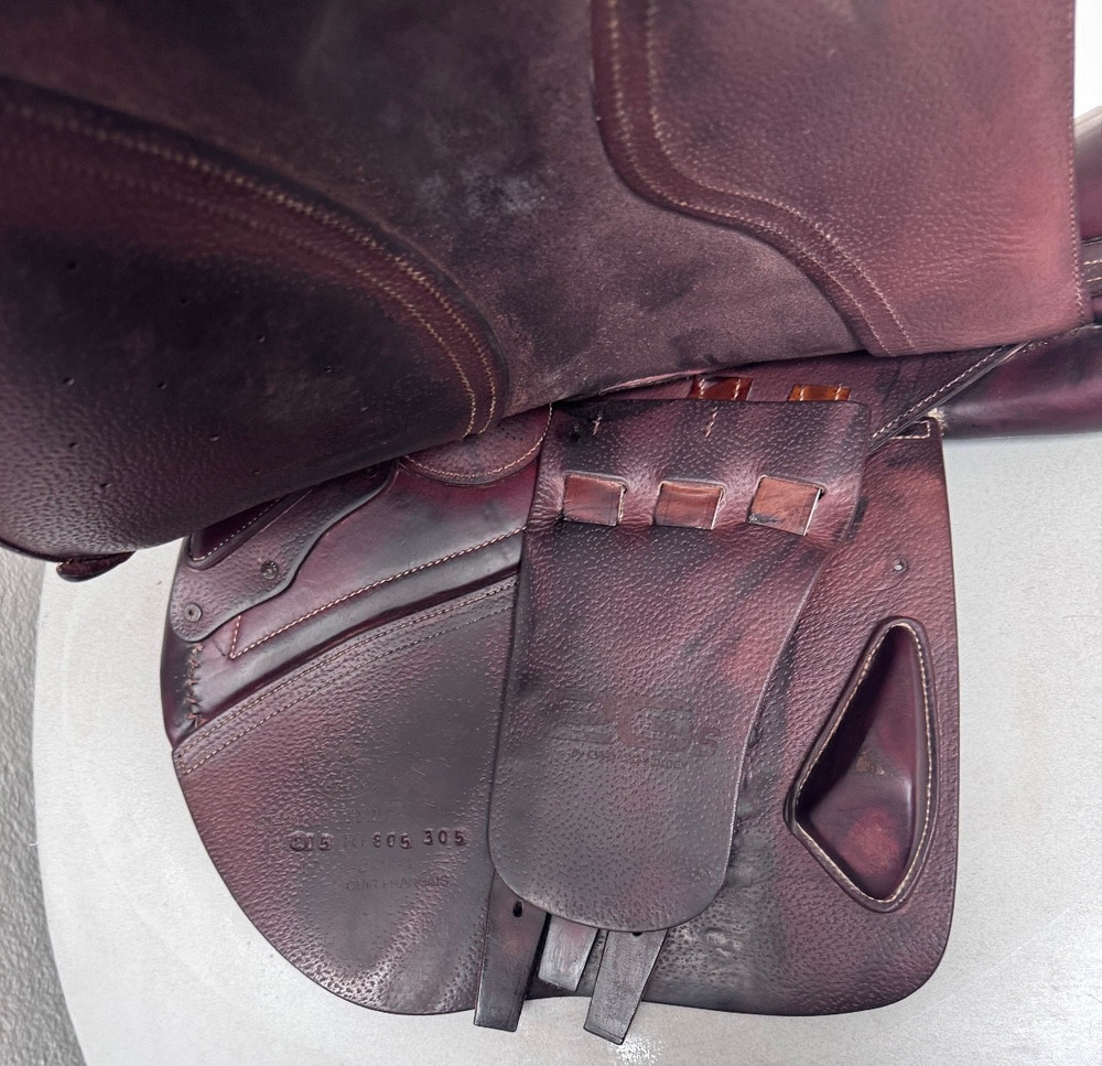 17" CWD SE29 Hunter 2Gs Saddle - 2017 - 2L - Grain / Buffalo
