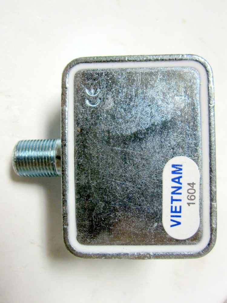 10pc Regal ZDRDCUV10-4 2-Way Splitter