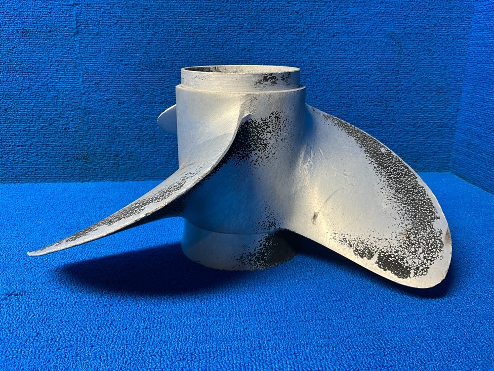 90 MERCURY FORCE FAN PROPELLER OEM