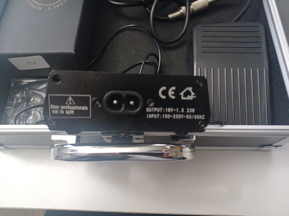 ROMLON PROFESSIONAL TATTOO KIT. Missing power cord.
