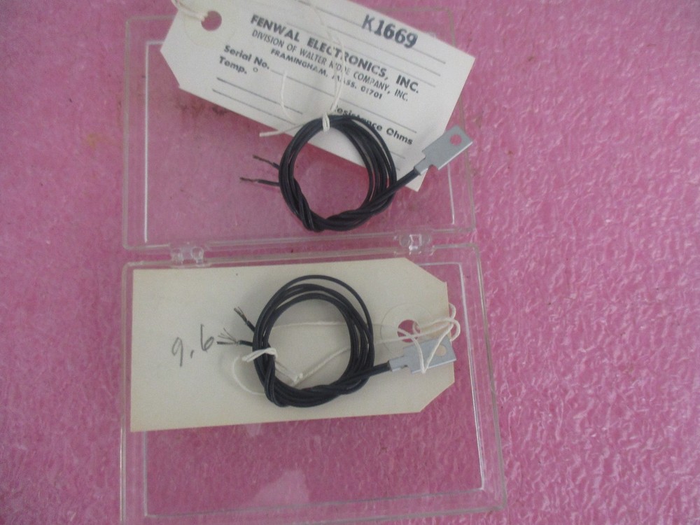 Fenwal Electronics Code: K1669 Temperature Sensing Device. New Old Stock <