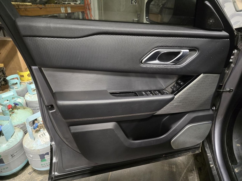 VELAR 2020 Jack 1550420