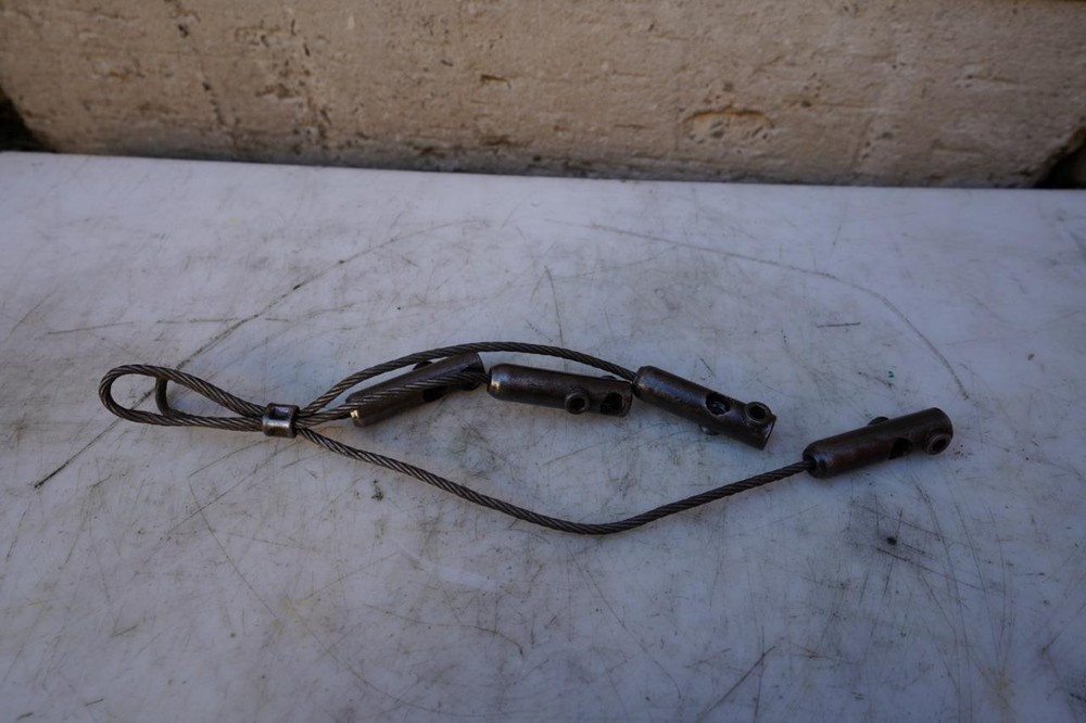 Greenlee Cable Wire Tugger Pulling Grips Fine Working Condition #3