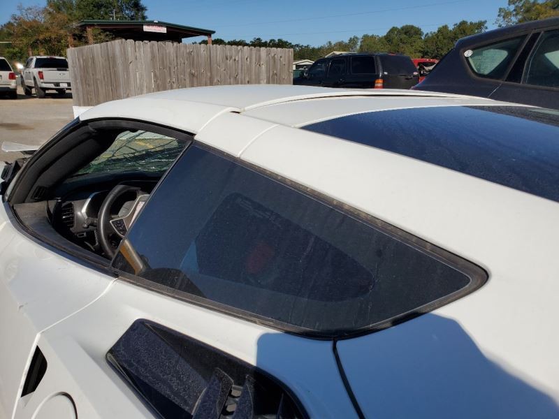 2017 Chevrolet Corvette OEM 23368752 Liftgate Control Module