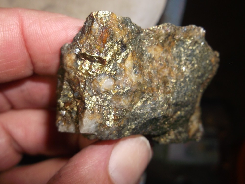 Gold, silver, copper, 74 grams samples ,ore high grade .