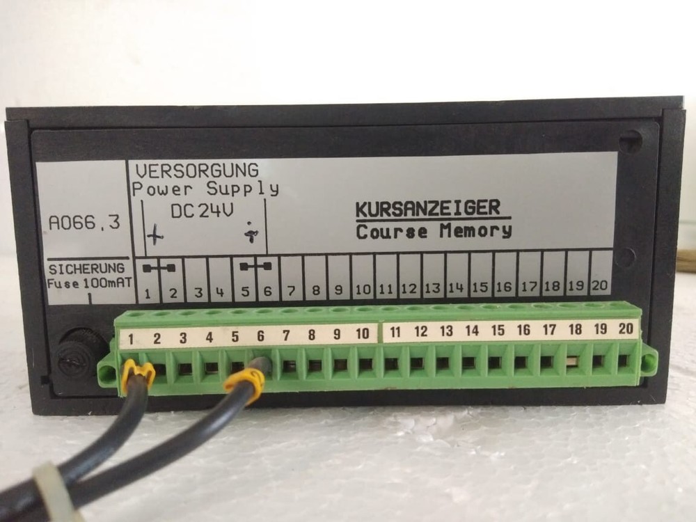 SPERRY COURSE MEMORY GYRO Input Power 24 VDC