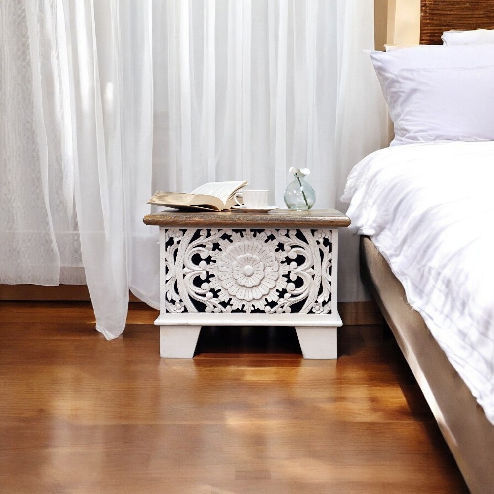 Hand-crafted Solid Wood Small Storage Trunk/Nightstand/Accent Table