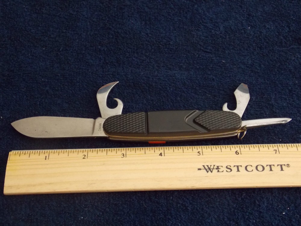 Multi tool pocket Knife