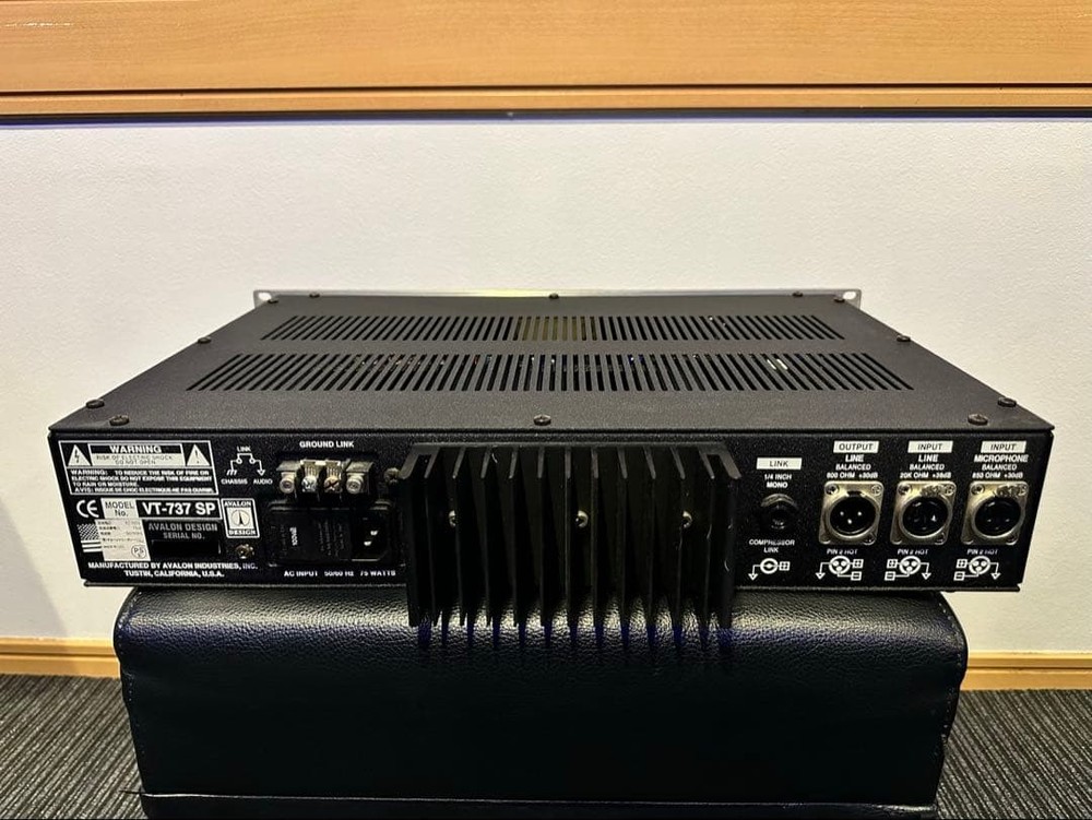 AVALON DESIGN VT-737SP